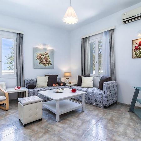 סקופלוס טאון Marialena Rooms מראה חיצוני תמונה