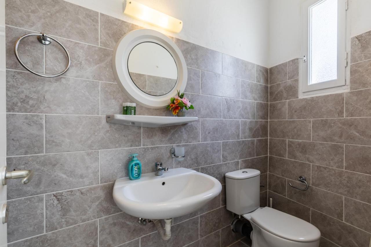 סקופלוס טאון Marialena Rooms מראה חיצוני תמונה