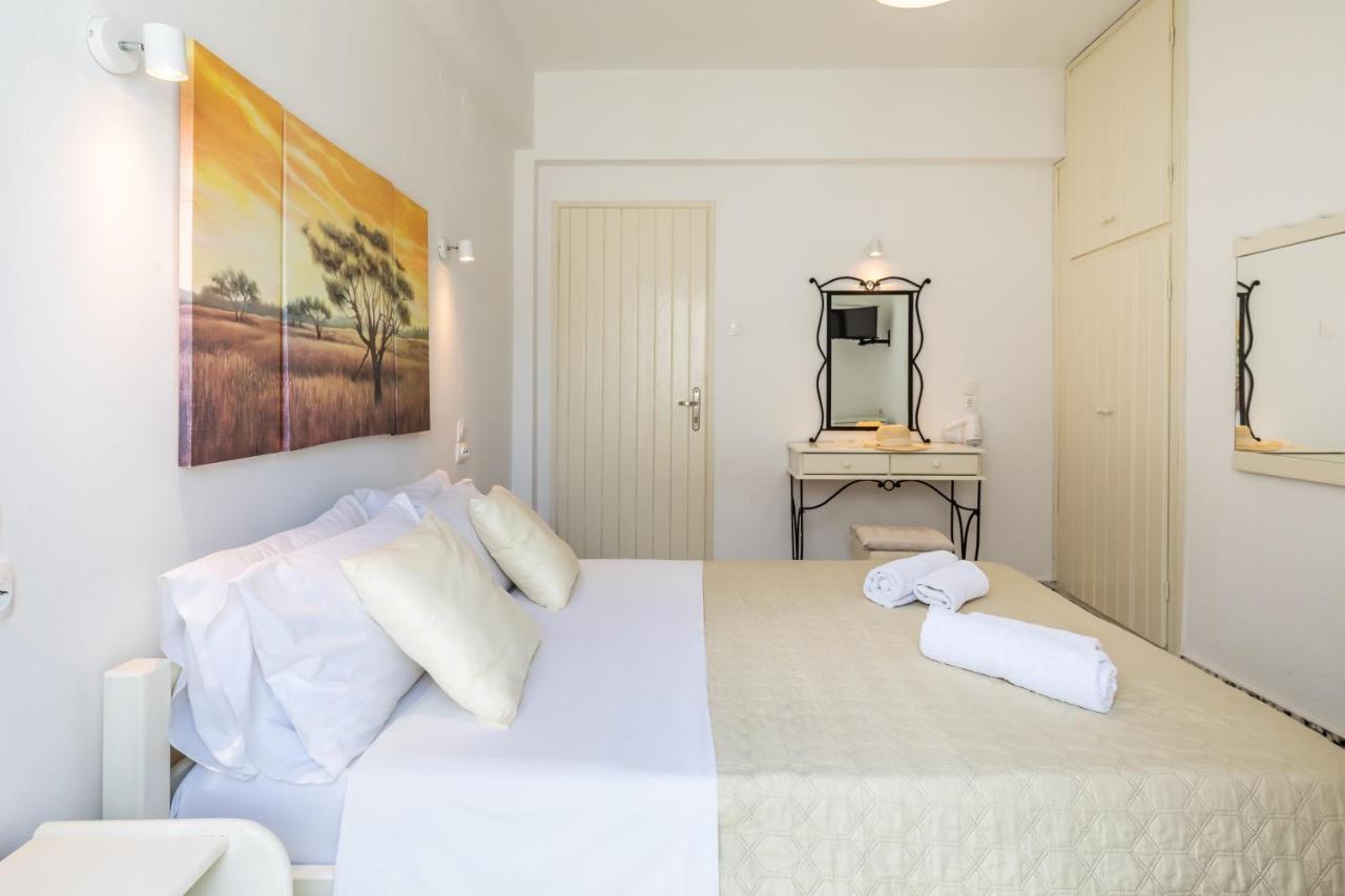 סקופלוס טאון Marialena Rooms מראה חיצוני תמונה